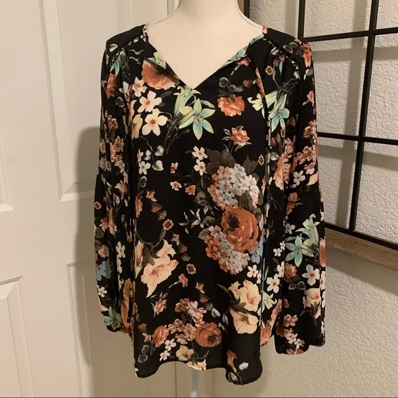 Pleione black floral long sleeve blouse size small - Picture 6 of 7